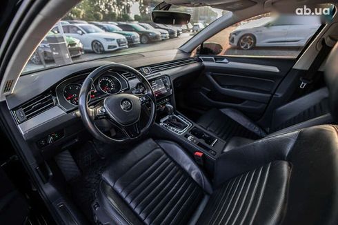 Volkswagen Passat 2015 - фото 12