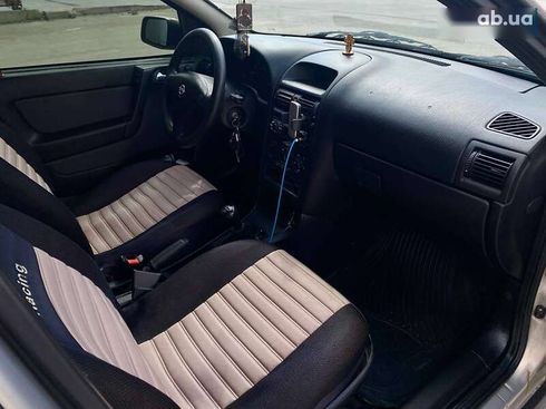 Opel Astra 2008 - фото 16