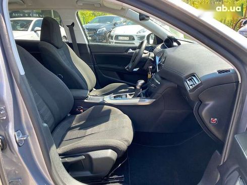 Peugeot 308 2015 - фото 24