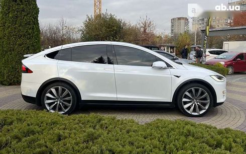 Tesla Model X 2018 - фото 8