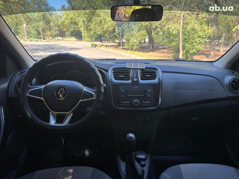 Renault Sandero 2020 красный - фото 25