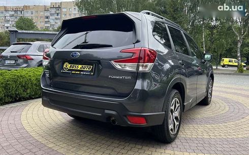 Subaru Forester 2022 - фото 7