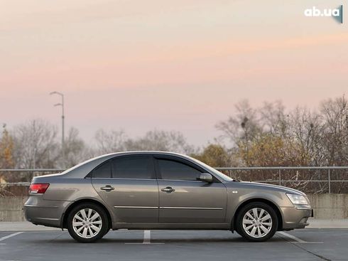 Hyundai Sonata 2008 - фото 9