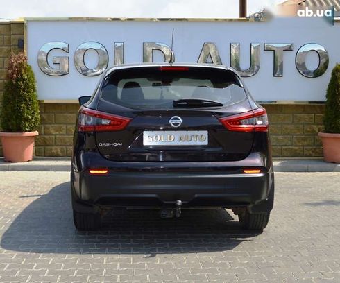 Nissan Qashqai 2018 - фото 10