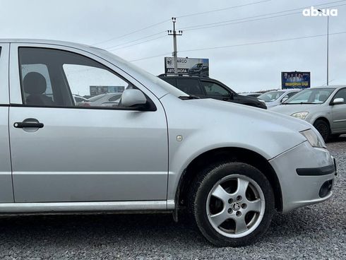 Skoda Fabia 2006 серый - фото 11