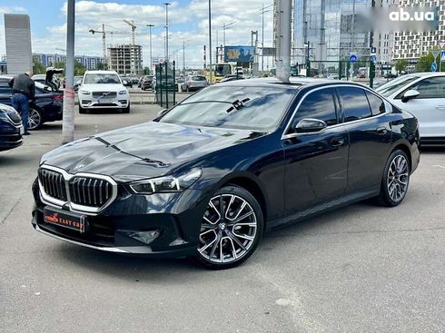 BMW 5 серия 2023 - фото 5