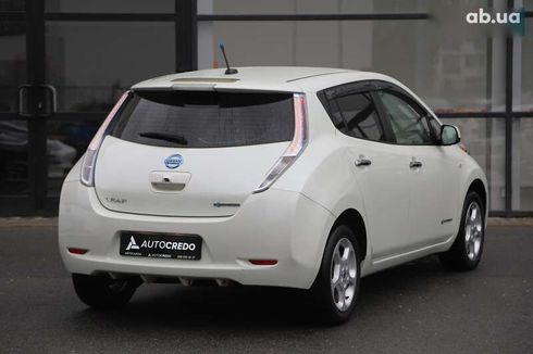 Nissan Leaf 2012 - фото 2