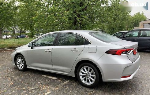 Toyota Corolla 2020 - фото 13