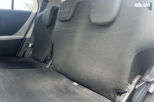 Toyota Yaris 2006 - фото 19