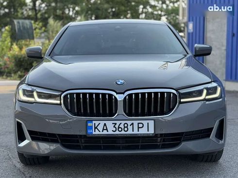BMW 5 серия 2021 - фото 22