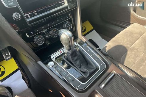 Volkswagen Passat 2015 - фото 14