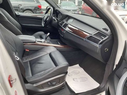 BMW X5 2011 - фото 10