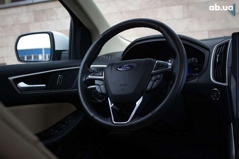 Ford Edge 2022 - фото 15