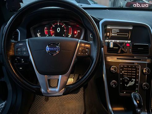 Volvo XC60 2013 серый - фото 20