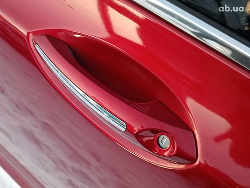 Lincoln MKZ 2017 красный - фото 16