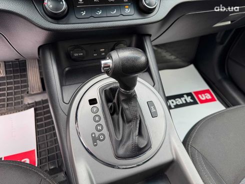 Kia Sportage 2015 черный - фото 24