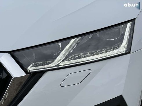 Skoda Octavia 2022 - фото 15