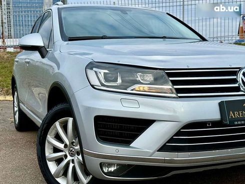 Volkswagen Touareg 2015 - фото 4