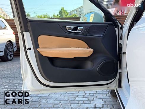 Volvo S60 2020 - фото 17