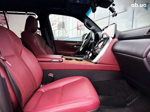 Lexus LX 2022 - фото 20