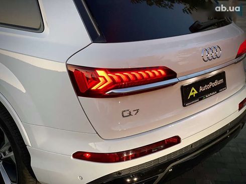 Audi Q7 2021 - фото 9