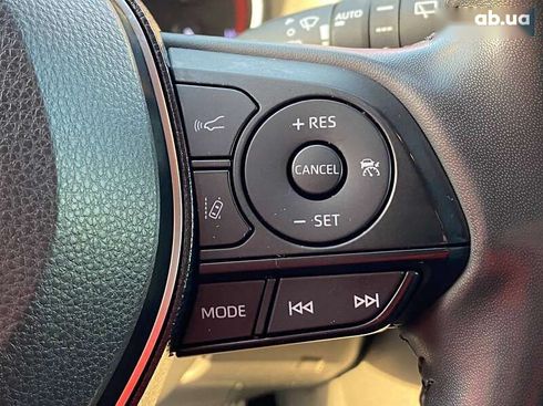 Toyota RAV4 2020 - фото 24