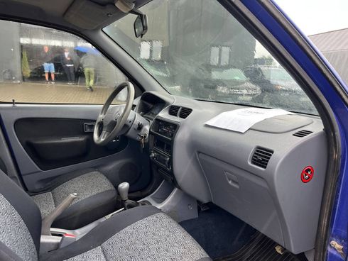 Daihatsu Terios 2000 синий - фото 3