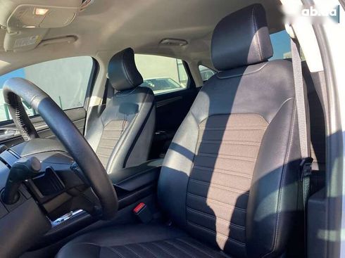 Ford Fusion 2017 - фото 19