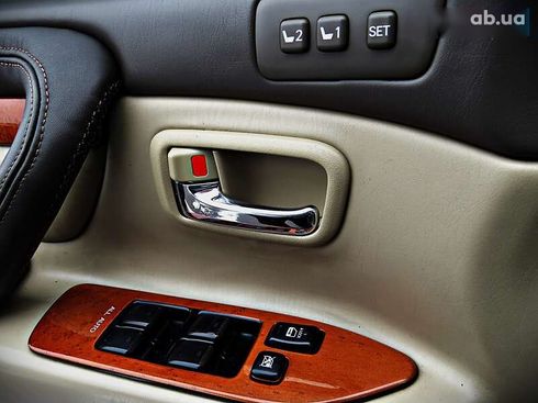 Lexus LX 2007 - фото 7
