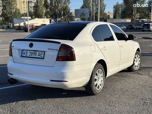 Skoda Octavia 2012 - фото 6