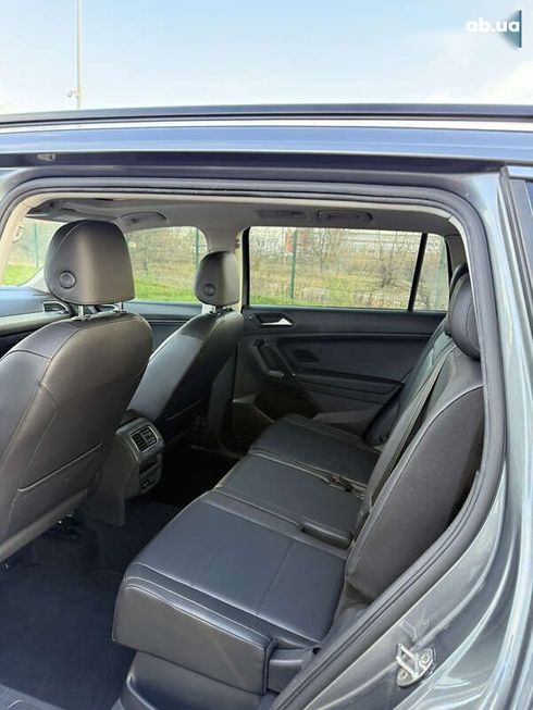 Volkswagen Tiguan 2017 - фото 18