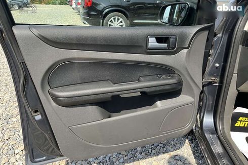 Ford Focus 2006 - фото 10