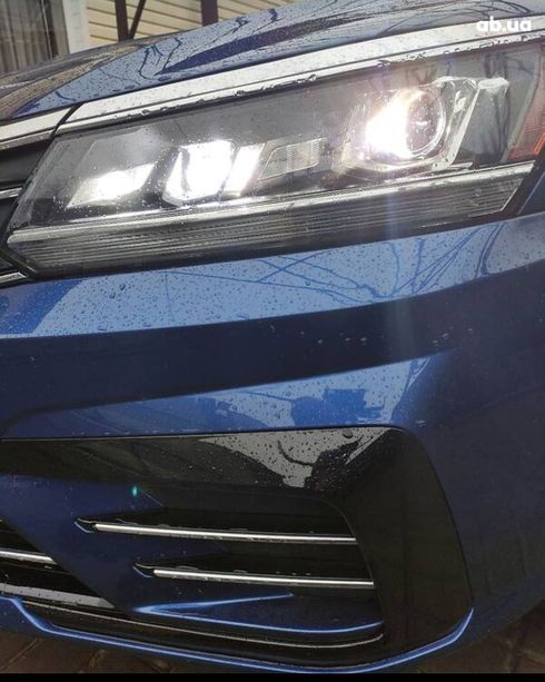 Volkswagen Passat 2016 синий - фото 5
