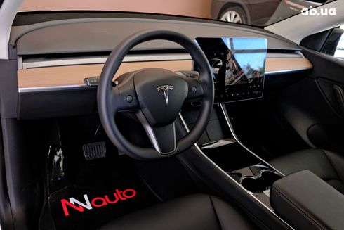 Tesla Model Y 2021 белый - фото 6