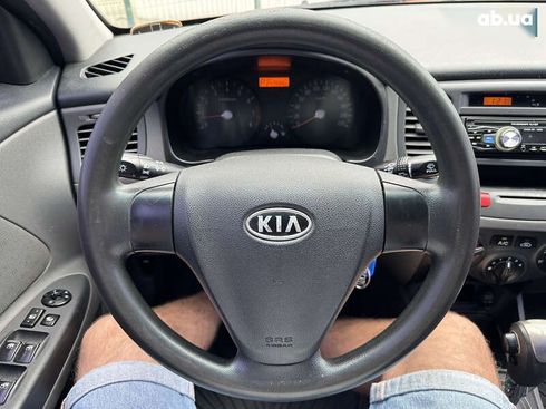Kia Rio 2007 - фото 17