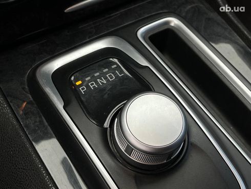 Chrysler 300 2018 черный - фото 106