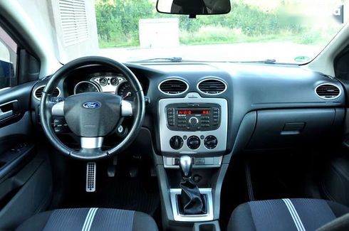 Ford Focus 2011 - фото 25
