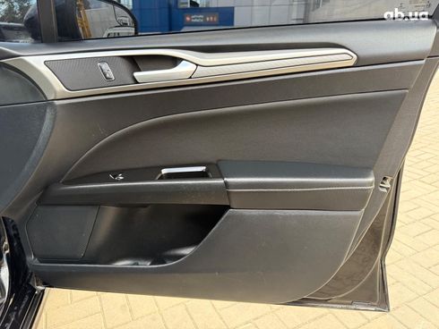 Ford Fusion 2017 черный - фото 55