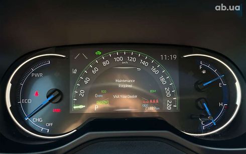 Toyota RAV4 2019 - фото 18