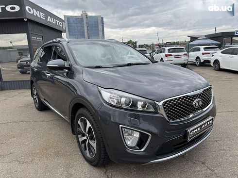 Kia Sorento 2016 - фото 4
