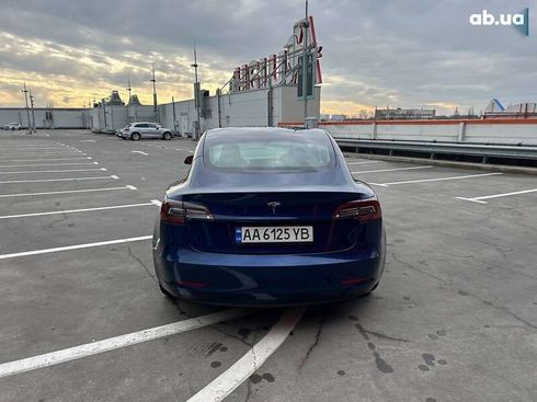 Tesla Model 3 2019 - фото 12