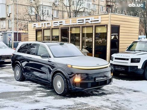 Li Auto L9 2023 - фото 6