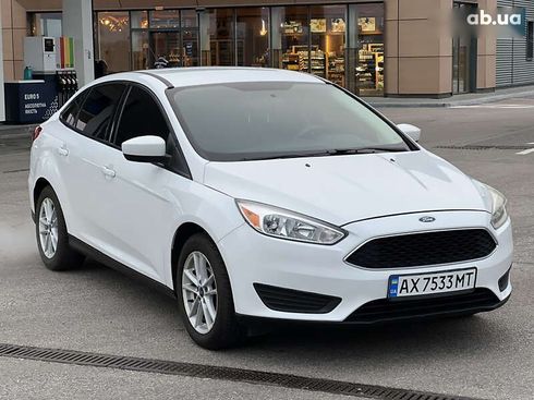 Ford Focus 2017 - фото 10