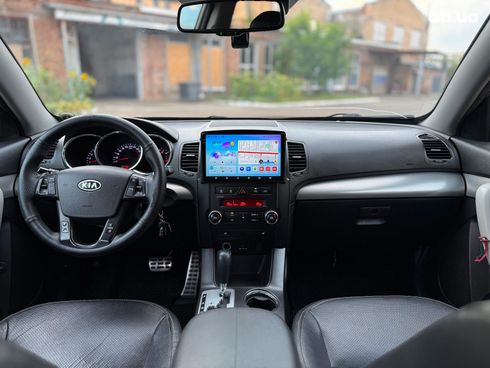 Kia Sorento 2012 серый - фото 37