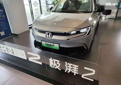 Honda e:NP2 2024 - фото 4
