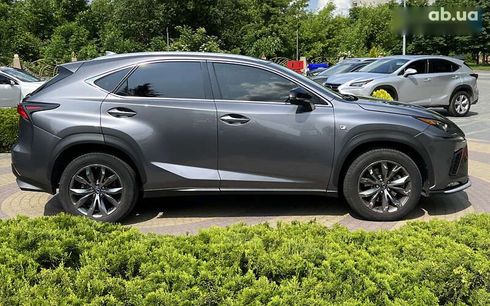 Lexus NX 2018 - фото 8