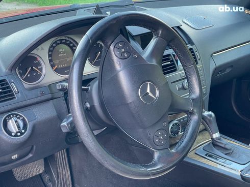 Mercedes-Benz C-Класс 2007 красный - фото 14