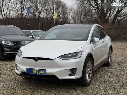 Tesla Model X 2020 - фото 2