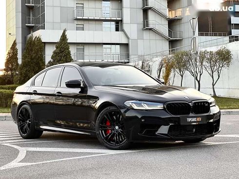 BMW M5 2022 - фото 20