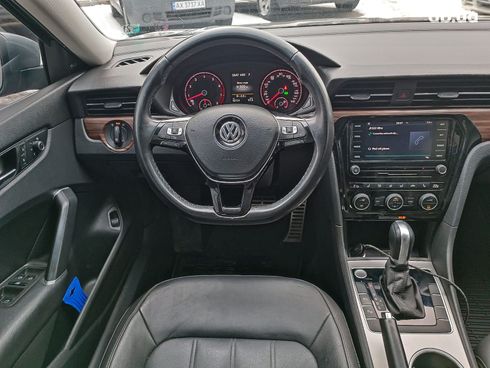 Volkswagen Passat 2020 серый - фото 37